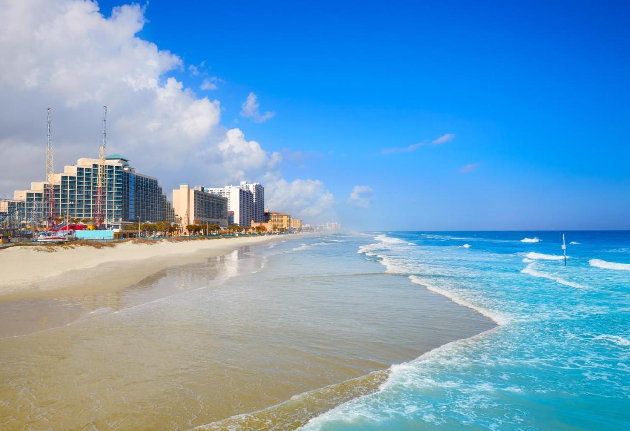 Newly Renovated Oceanfront Studio W/ Balcony - Daytona Beach 아파트 외부 사진